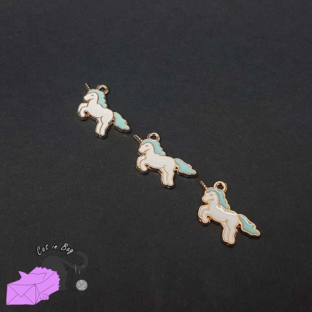 5 unicorns, light blu, enamel charms