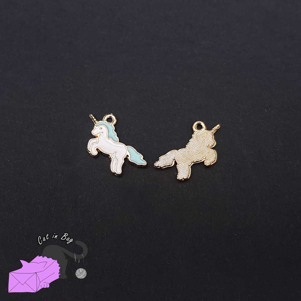 5 unicorns, light blu, enamel charms