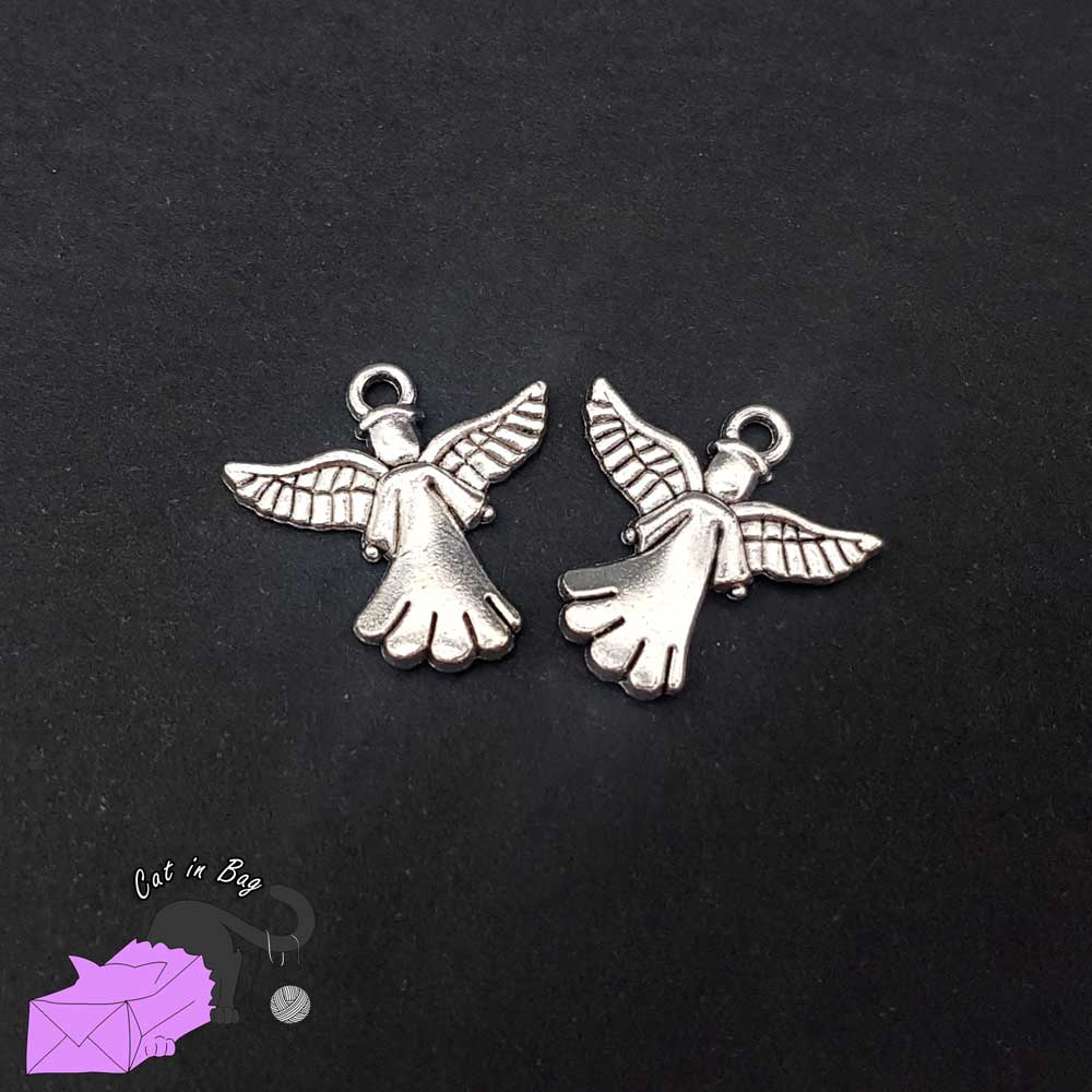 10 angel silver tone charms
