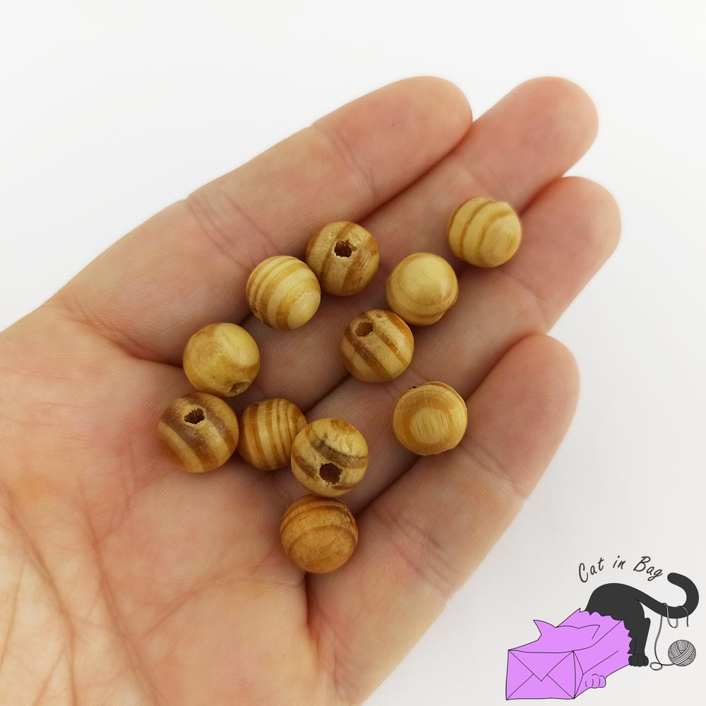 50 wood beads
