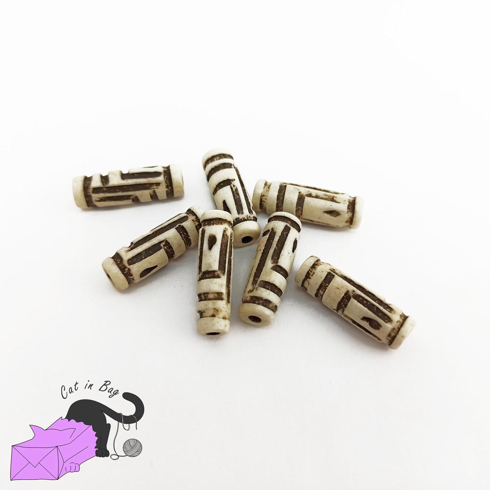 5 antique bone effect beads