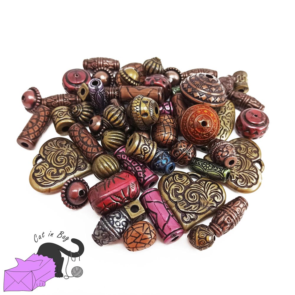Mix of 50 gr of colored acrylic beads with metallic enamel effect