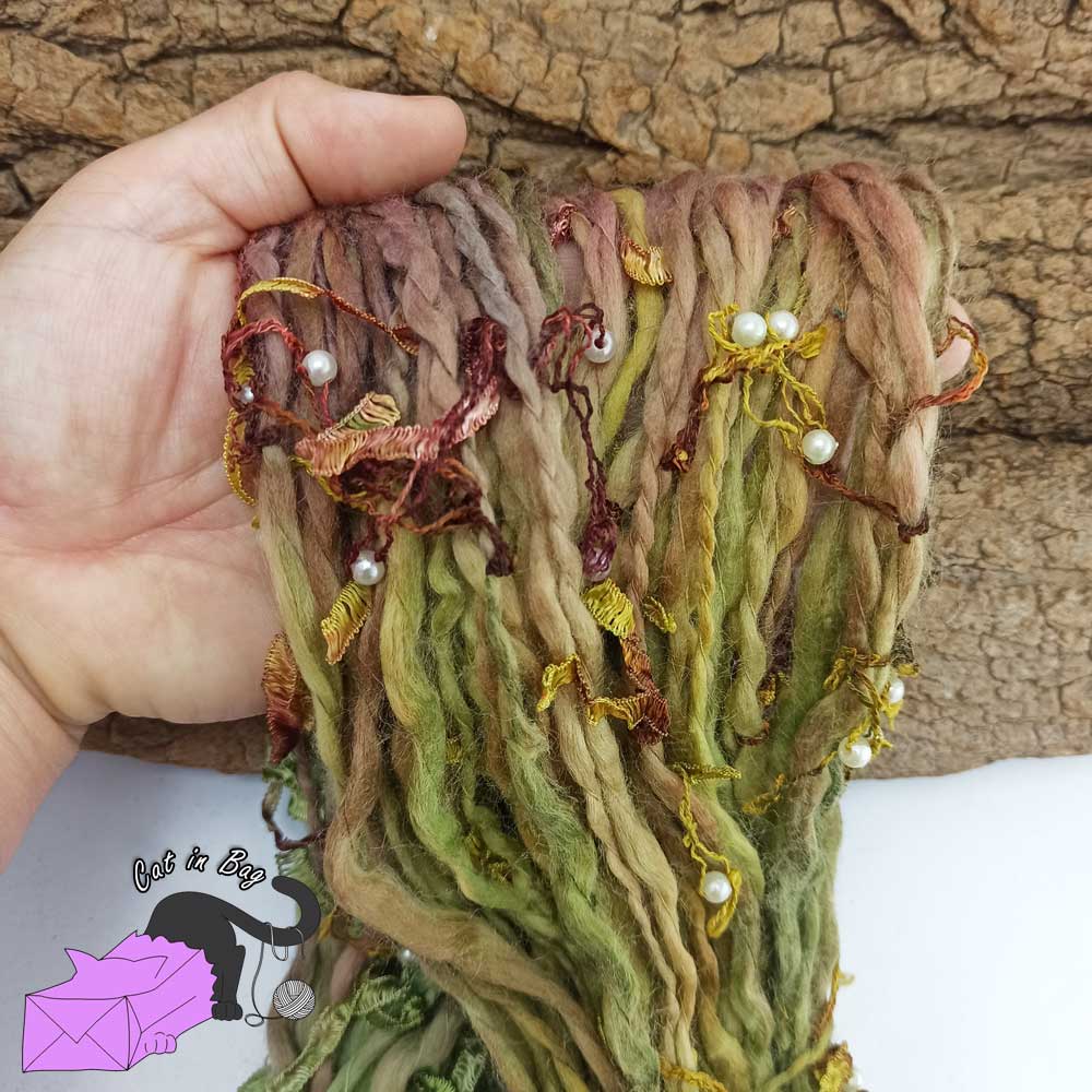 Forest, handspun yarn