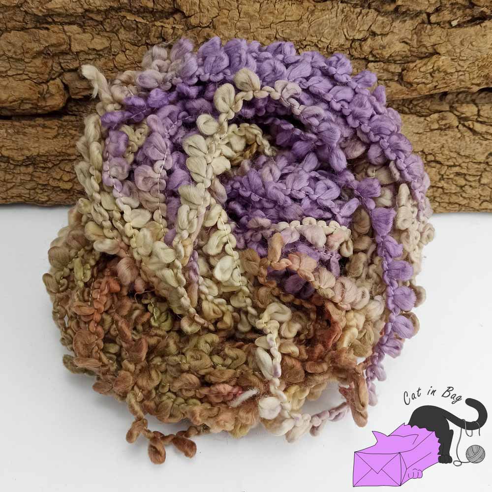 Arelle, handspun yarn
