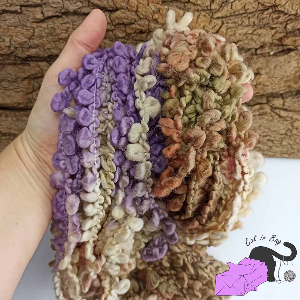 Arelle, handspun yarn