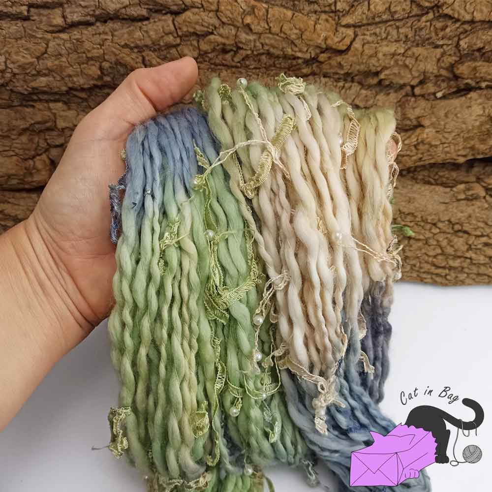Fresh breeze, handspun yarn