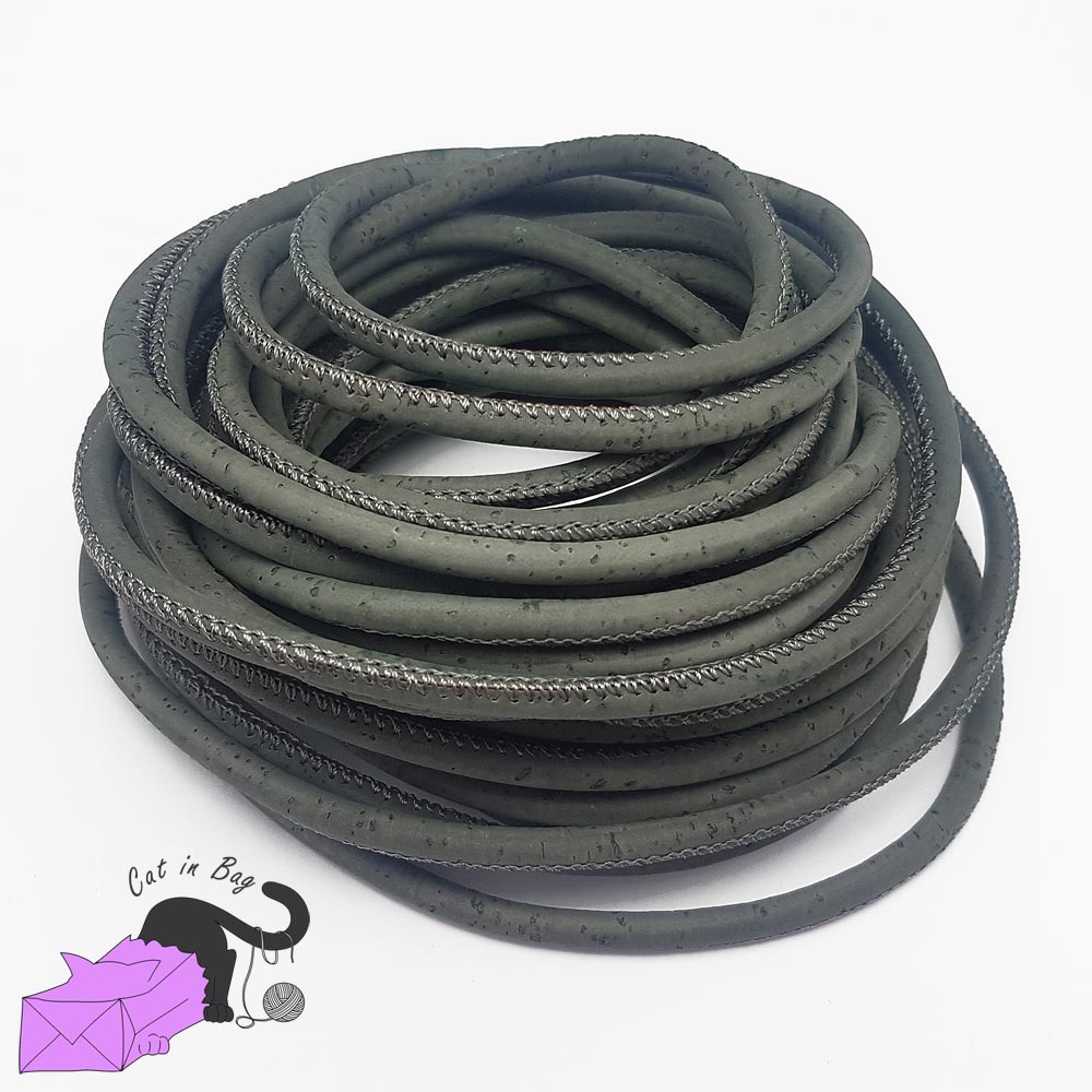 1 m di cordino in sughero, 4-4,5 mm, grigio scuro.