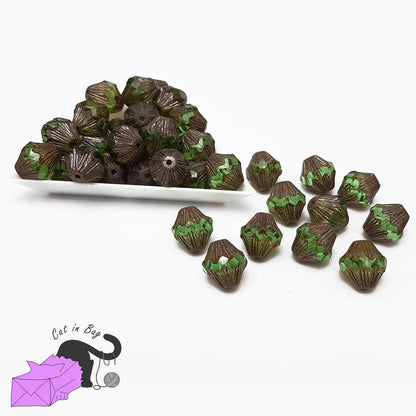 4 perle bicono in cristallo di Boemia verde oro 13x11 mm